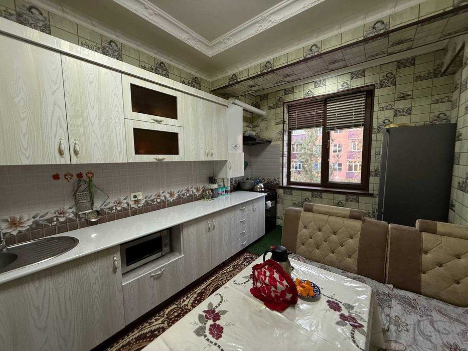 Продаётся 3х комнатная квартира на 2 этаже в центре города новостройка