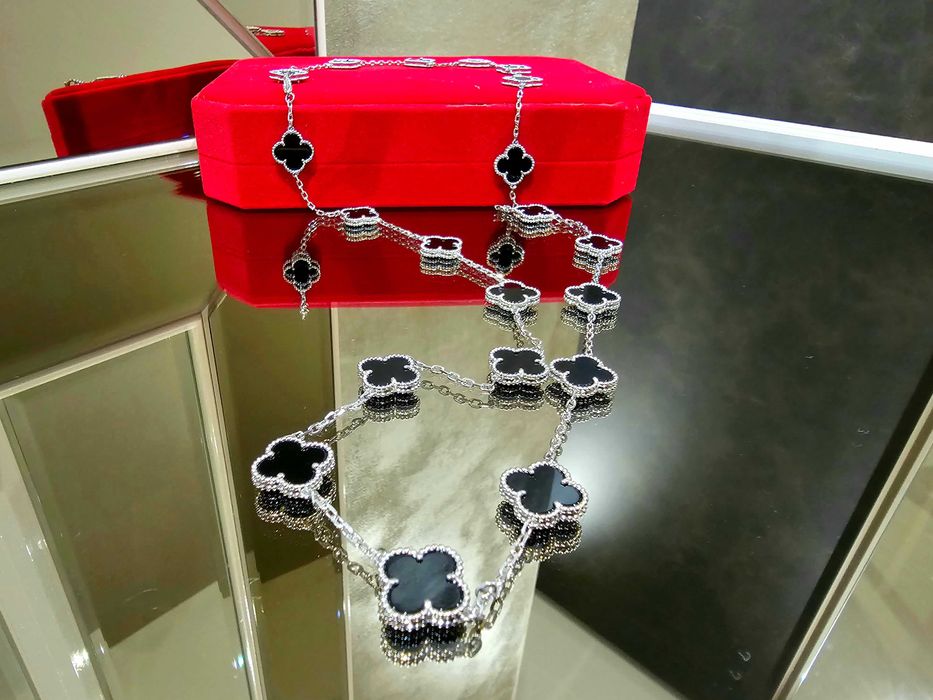 Van Cleef & Arpels VCA Silver Black 20 Motifs Alhambra Дамско Колие