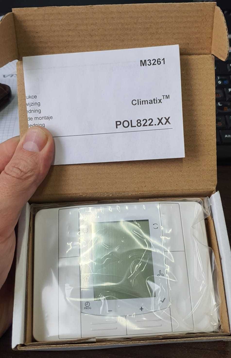 Пульт Siemens POL822.60/STD, для контроллеров Siemens Climatix