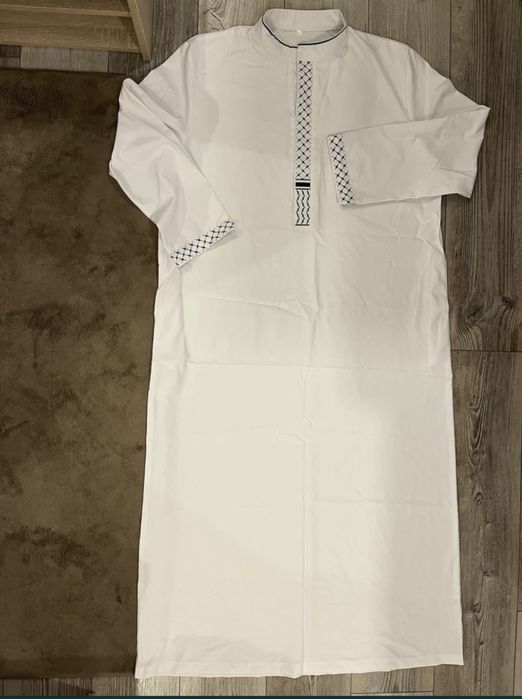 Мъжка абая за Дубай