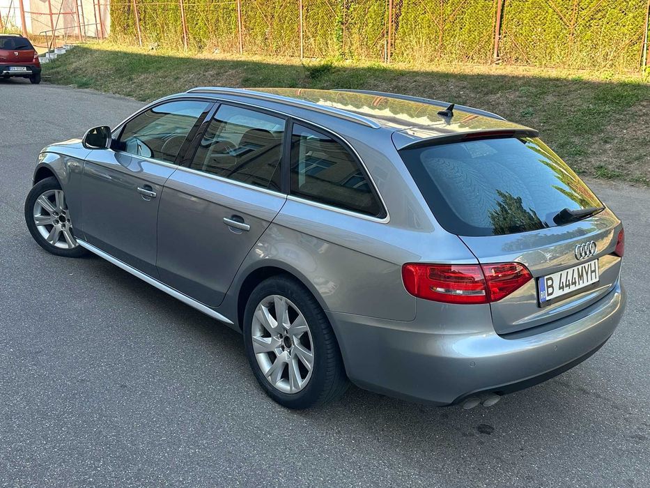 Audi A4 B8 2,0 tdi 2010 S-Line accept variante !