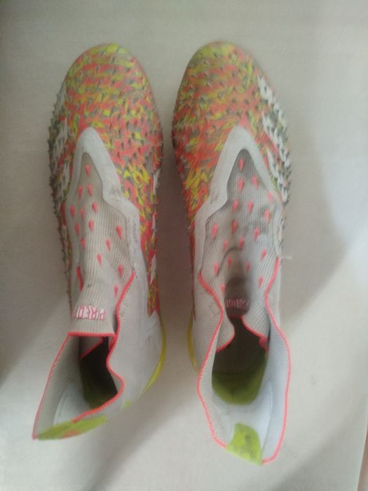 Продаю свои бутсы Адидас предатор