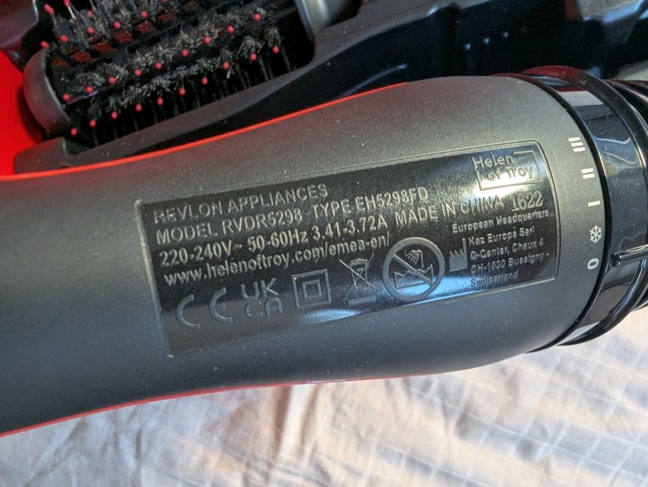 Revlon ВНОС Англия последен модел  one step volumiser plus сешоар четк