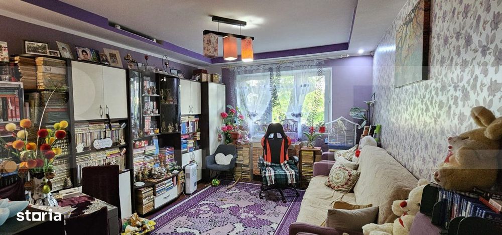 Apartament de 3 camere, decomandat, zona Garii