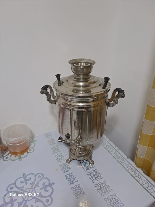 Самовар электрический, советский,   10 литров, новый