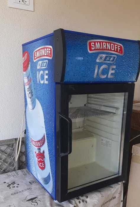 Vand frigider/tacitor bauturi/vinuri