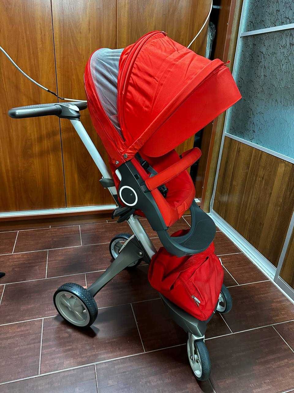 Коляска STOKKE (ОРИГИНАЛ) в отличном состоянии!