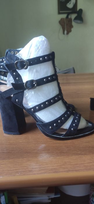 В хорошем состоянии 36размер