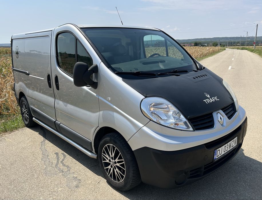Renault trafic 2009 2.0dci 3 locuri