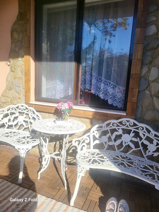 Set gradină de vânzare.