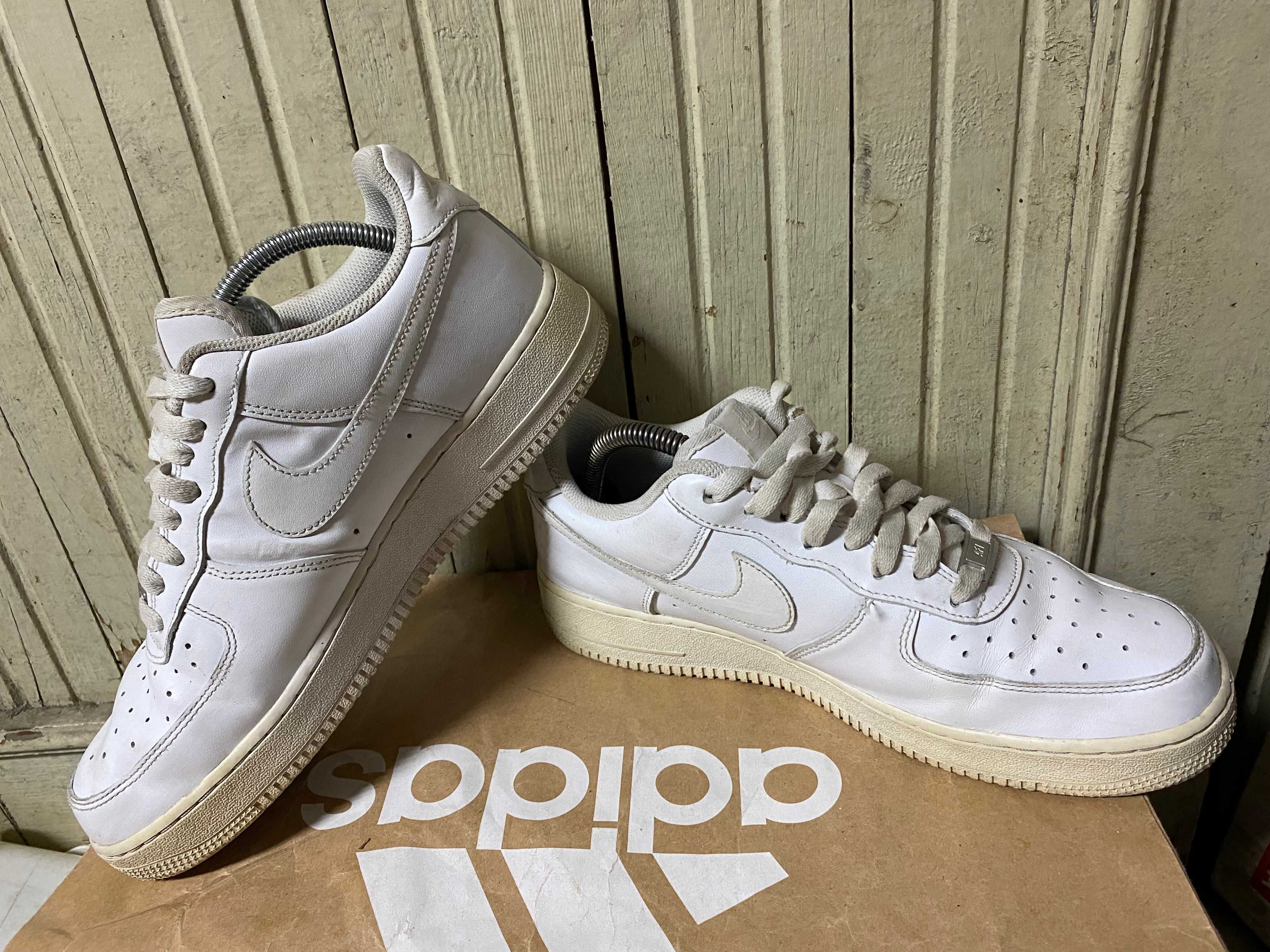 ''Nike Air Force 1 '07 "Triple White"оригинални маратонки 43 номер