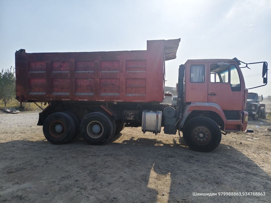 Хово Синотрук 2009 йил сотилади.