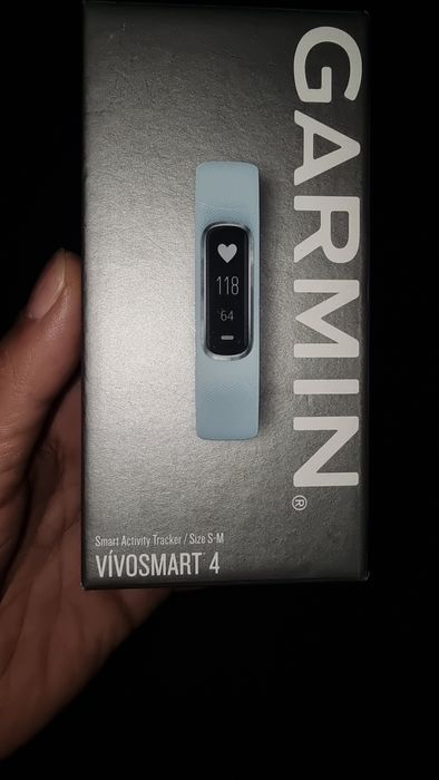 Bratara garmin vivosmart 4 impecabila .
