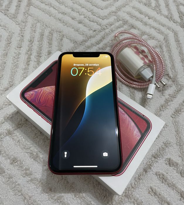 iPhone XR 64 Gb 81%