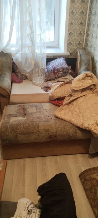 Диван б/у в хорошем состоянии 20000