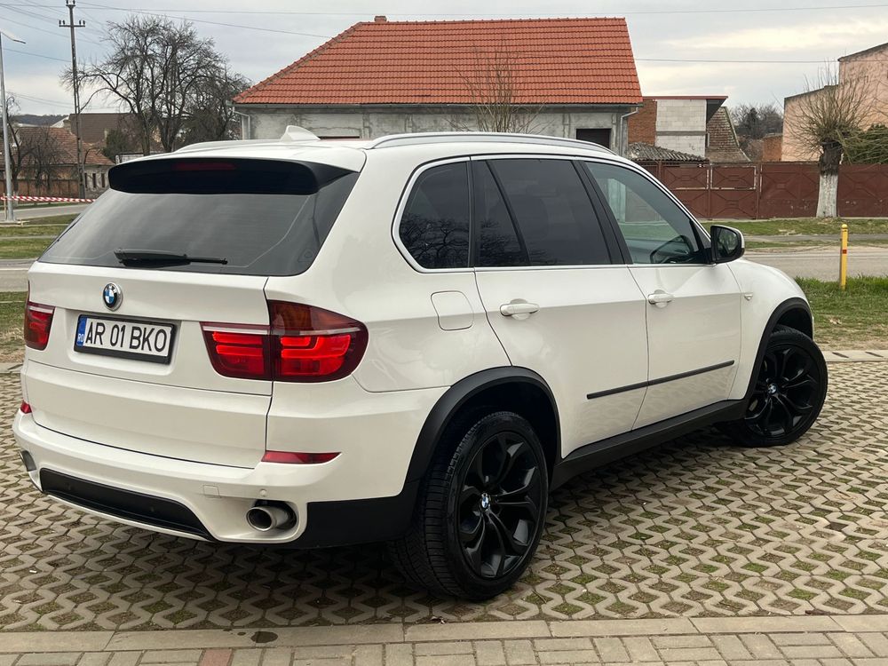 Bmw x5 x drive an 2011 eur 5 motor 3.0 diesel 245 cp