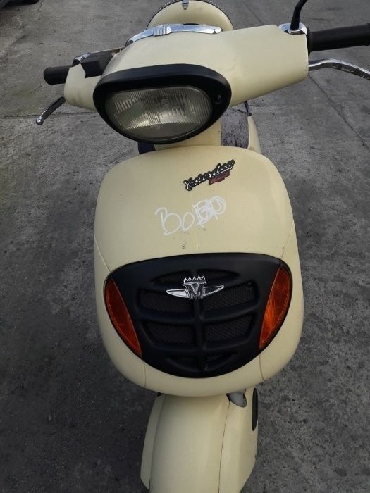 Мотоциклет,скутер Малагути Иестъдей(Malaguti Yesterday) 50 на части
