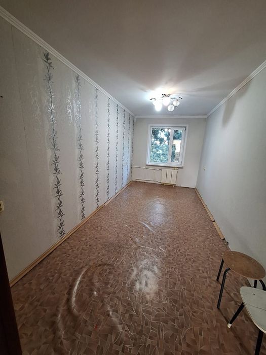 Продаётся 2 комн Универмаг, 13млн