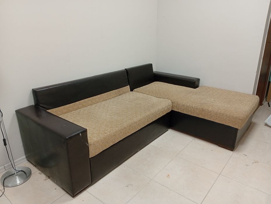 Диван ъглов разтегателен