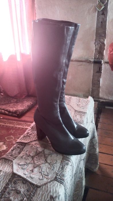 Продам сапоги женские