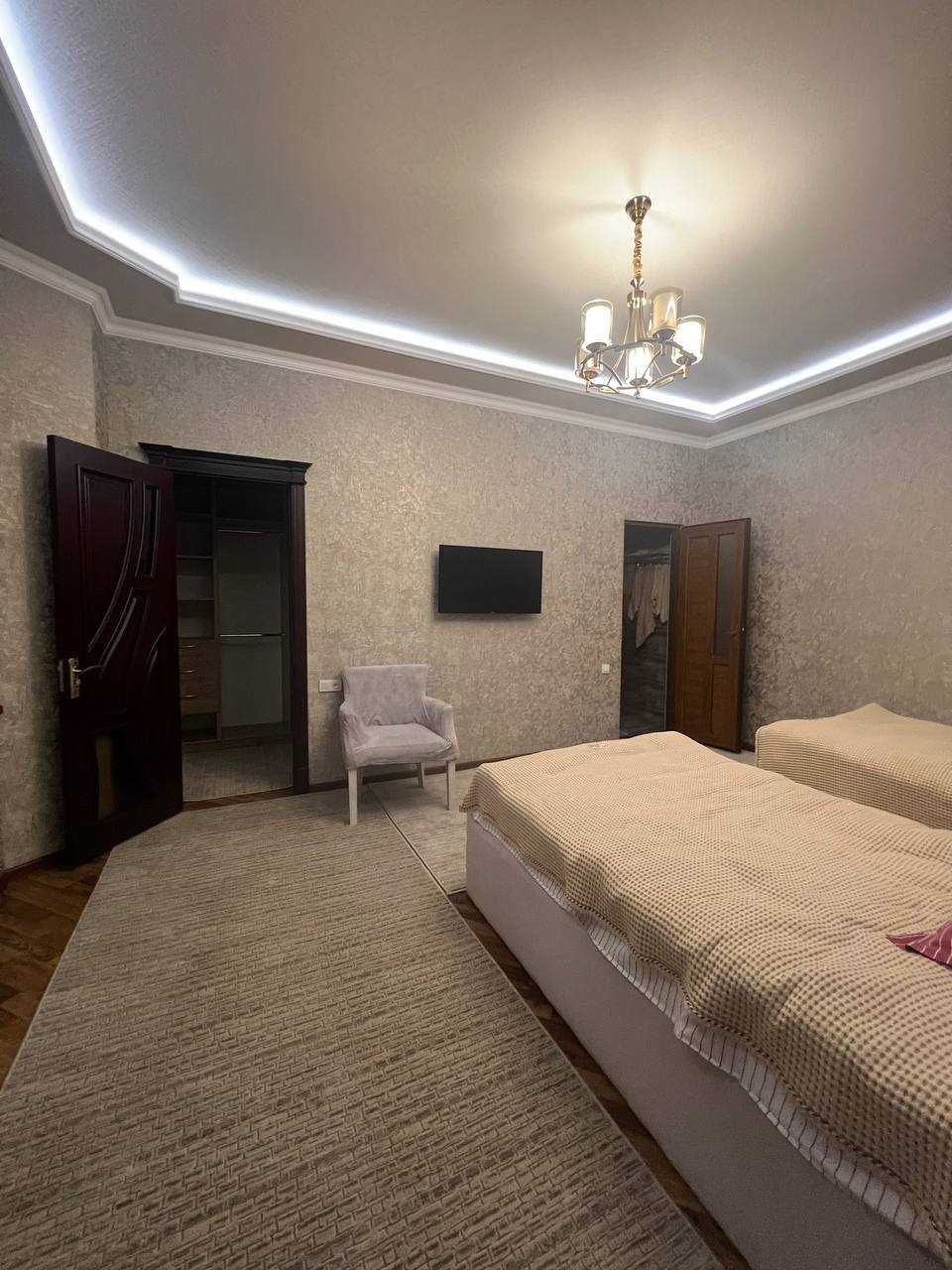 R17! Сдаётся участок в Ракат Махалля Можно под офис!