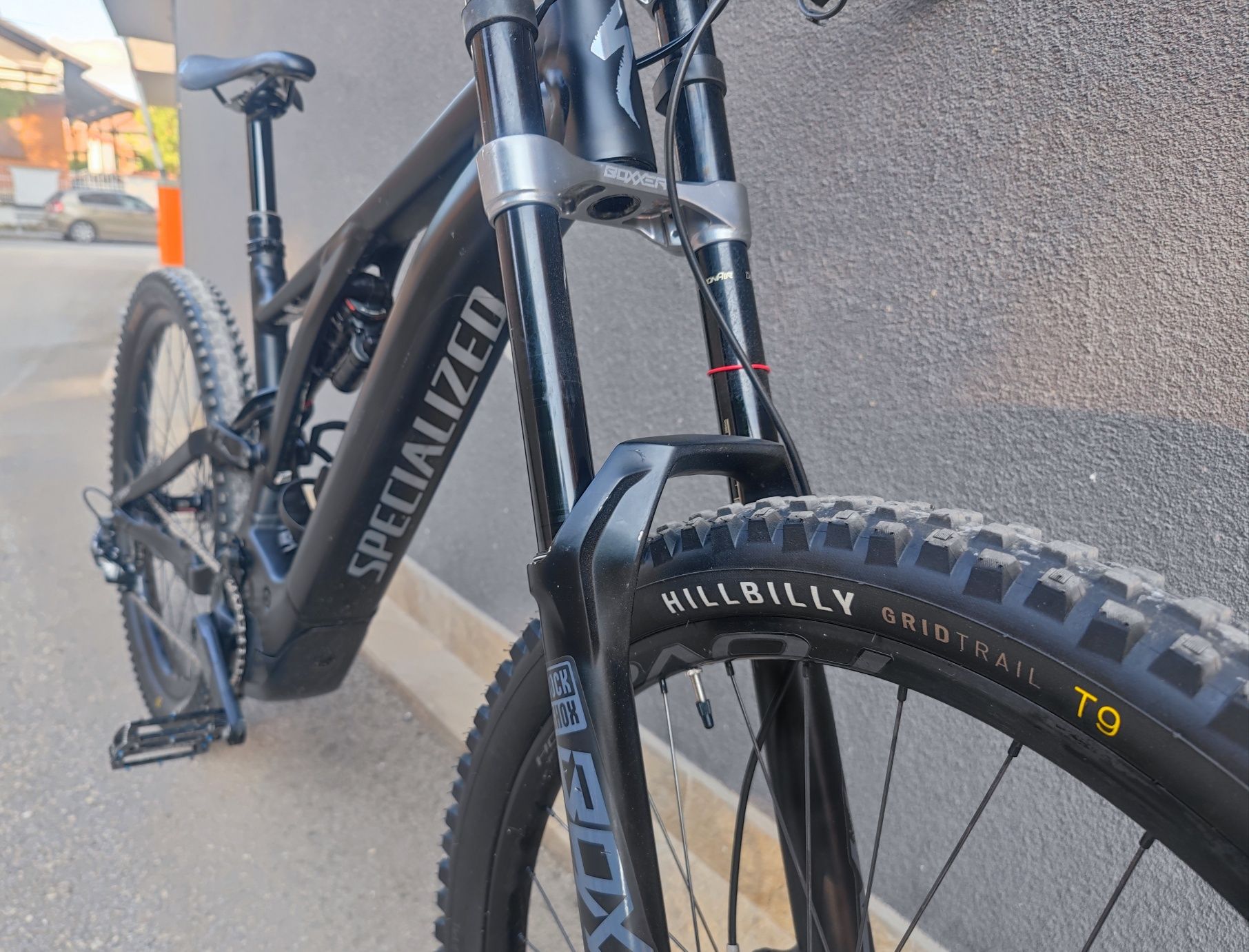 Електрически Велосипед 27.5 Specialized Rock Shox Boxxer 700Wh 2023г