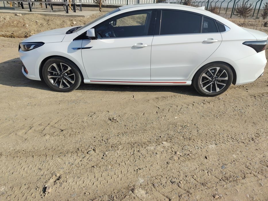 Срочнига сотилади