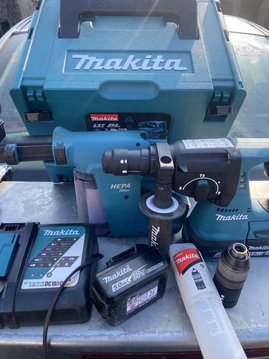 Rotopercutor MAKITA DHR 243