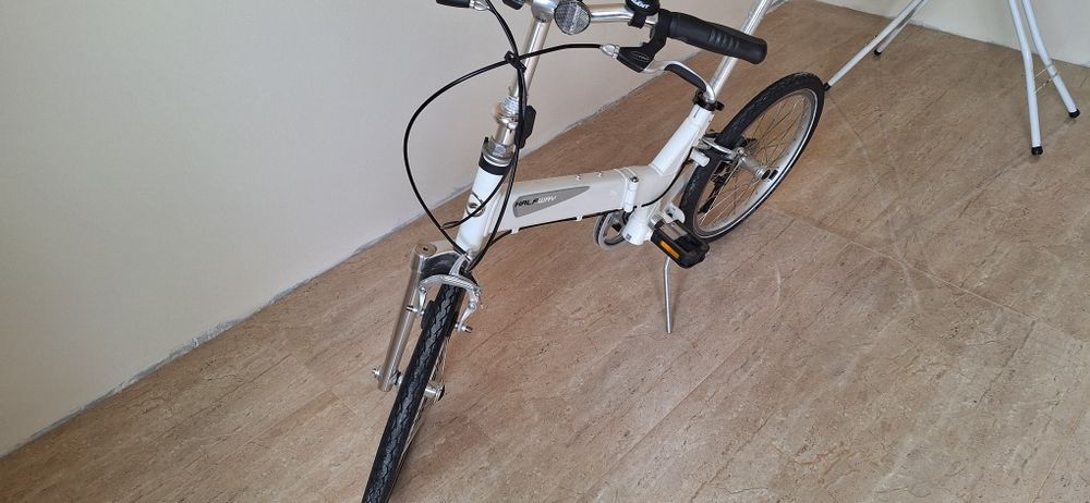 Bicicleta plabila Giant din aluminiu model deosebit