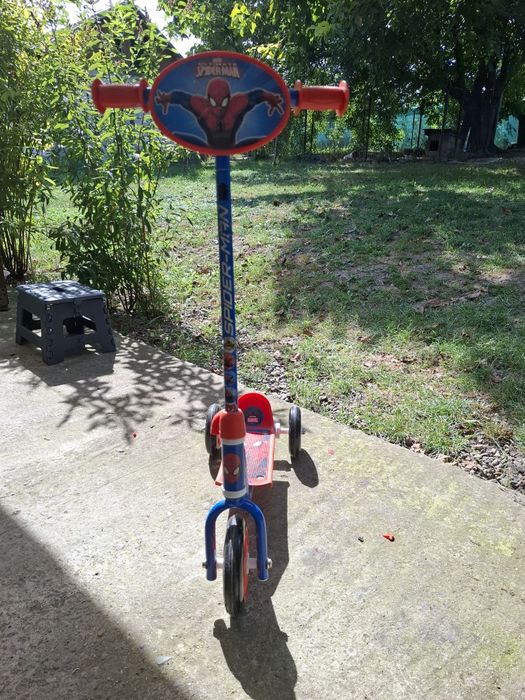 Trotineta Spiderman