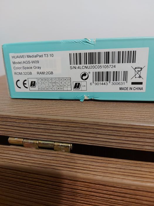 Vând Tableta Huawei MediaPad T3