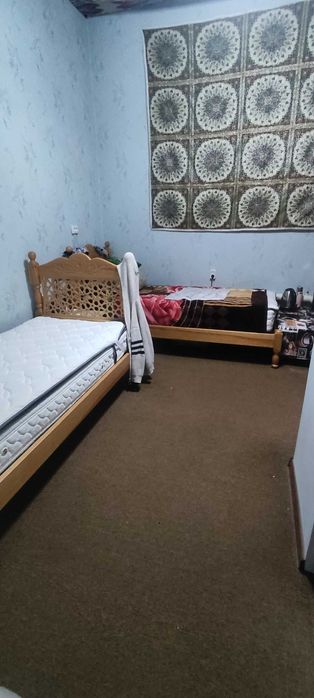 Ijaraga turishga qiz bola kerak