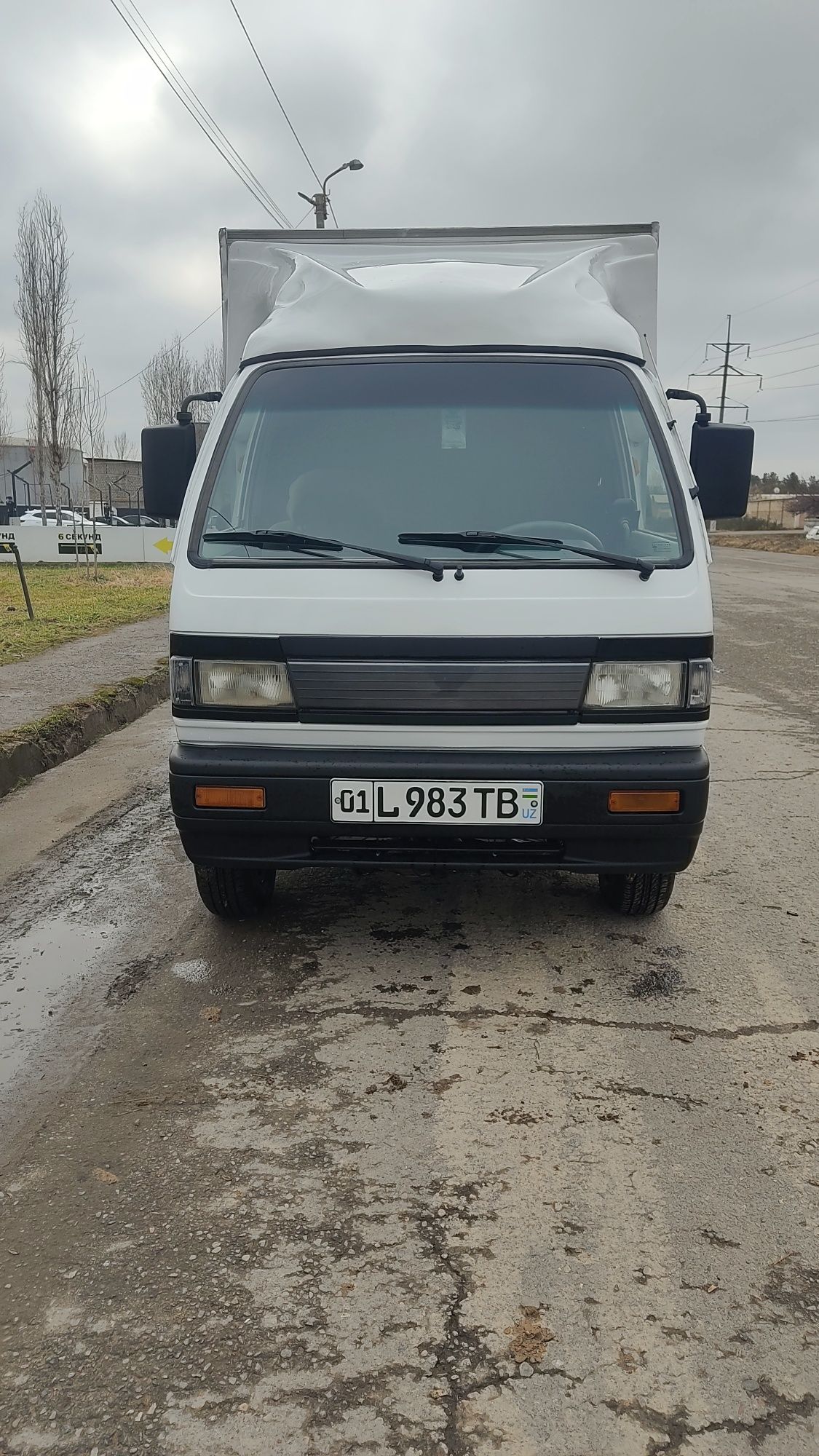 Labo sotiladi 2002 yil