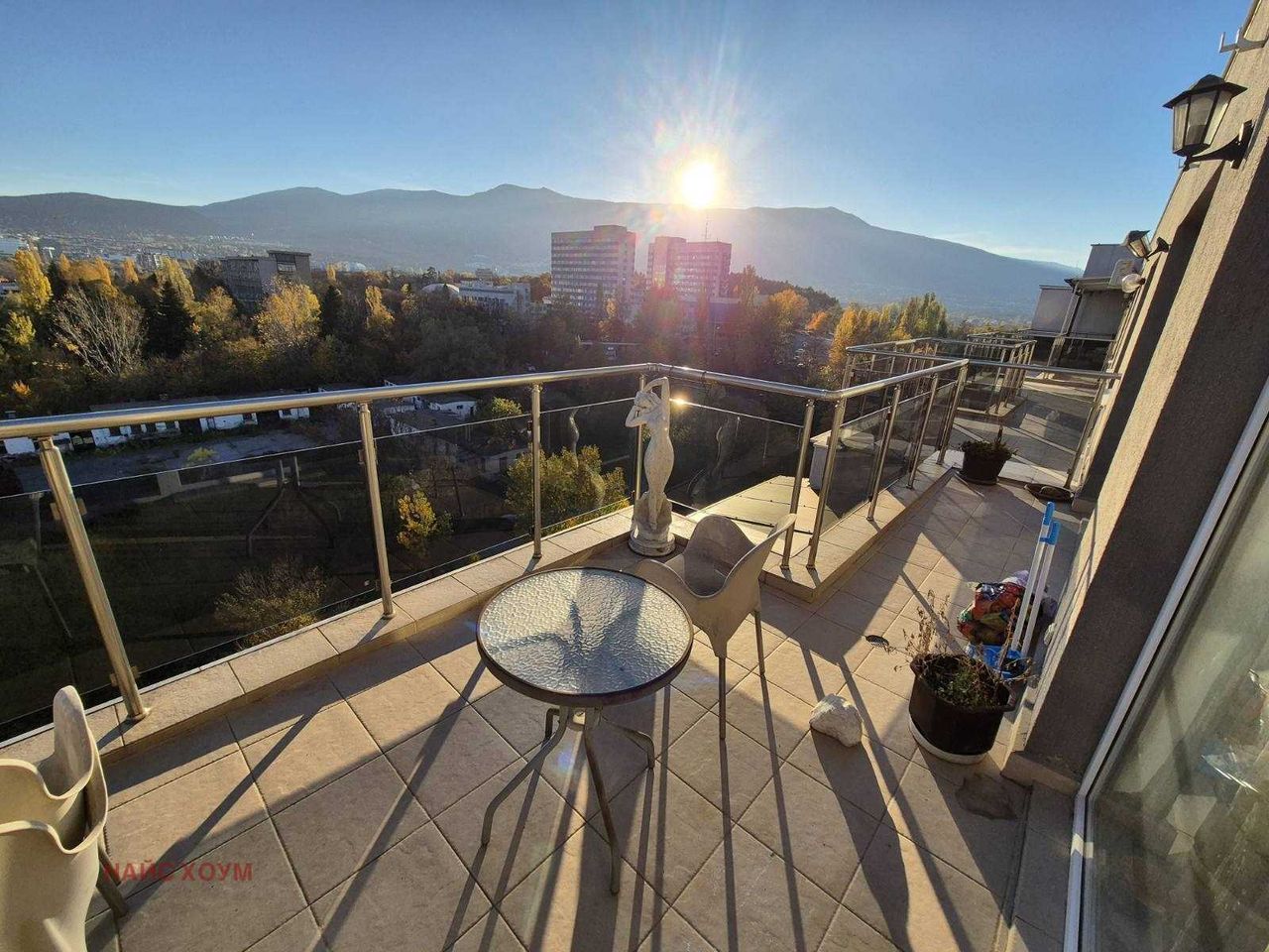 Продава се Тристаен апартамент в София, Младост 2 - 127 кв.м за 2875 €/кв.м - Снимка #5