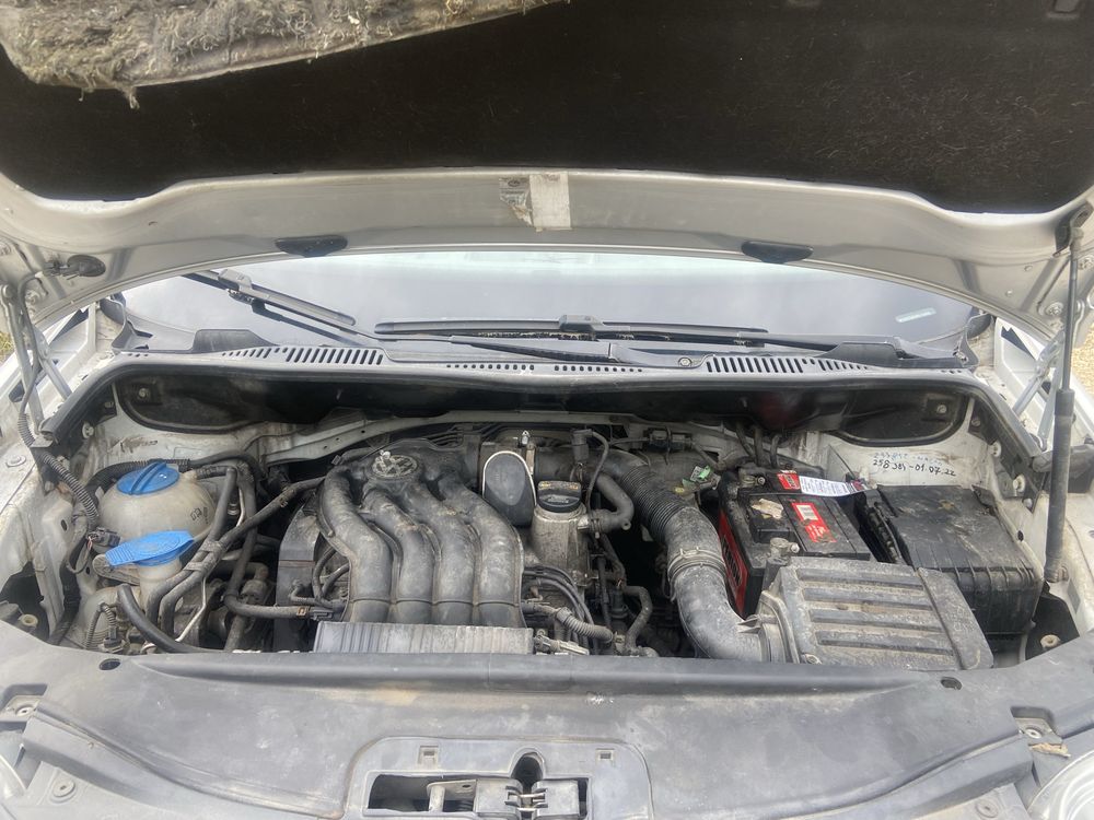 VW Caddy 2.0метан-Бензин
