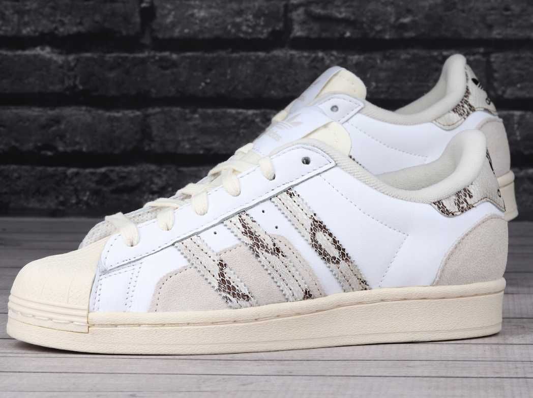 Оригинални кожени кецове * ADIDAS SUPERSTAR * EU41 1/3