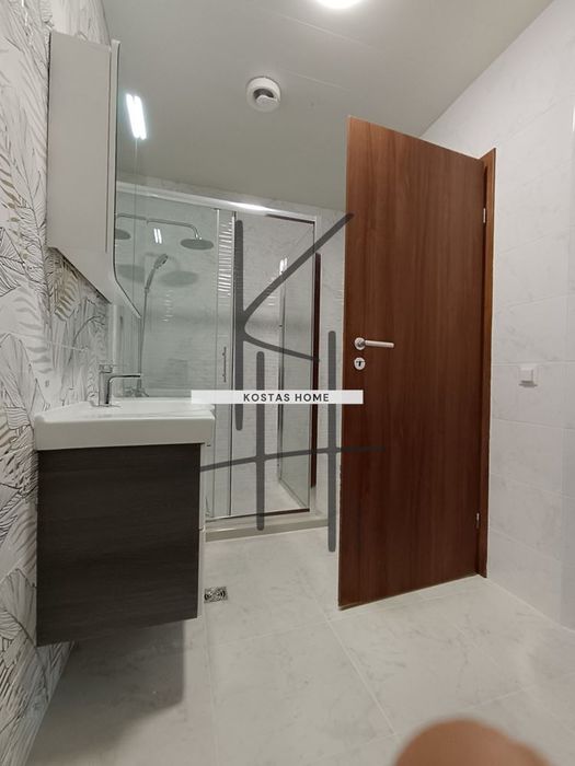 Продава се Тристаен апартамент в Варна, м-т Траката - 100 кв.м за 2280 €/кв.м - Снимка #12