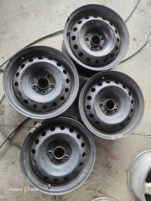 Метални джанти за мицубиши,строен,пежо 16 чола