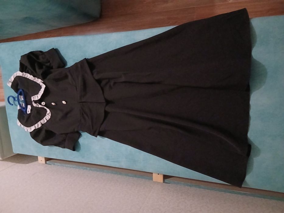 Продается платье на фото