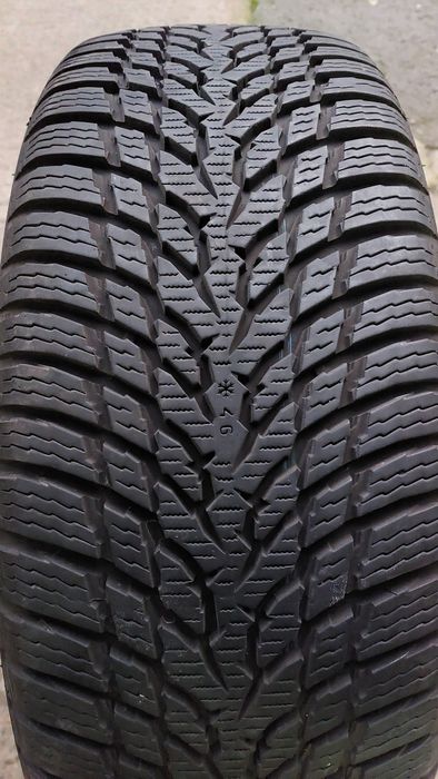 Зимна гума 215/45/20 Nokian един брой
