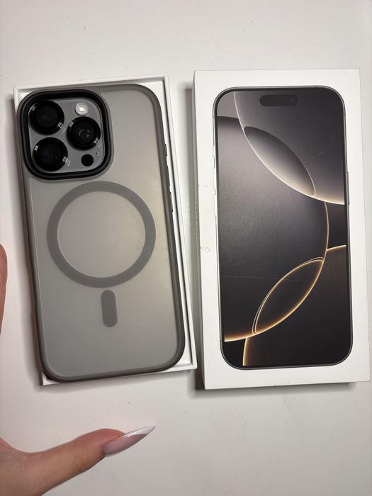 Iphone 16 pro natural