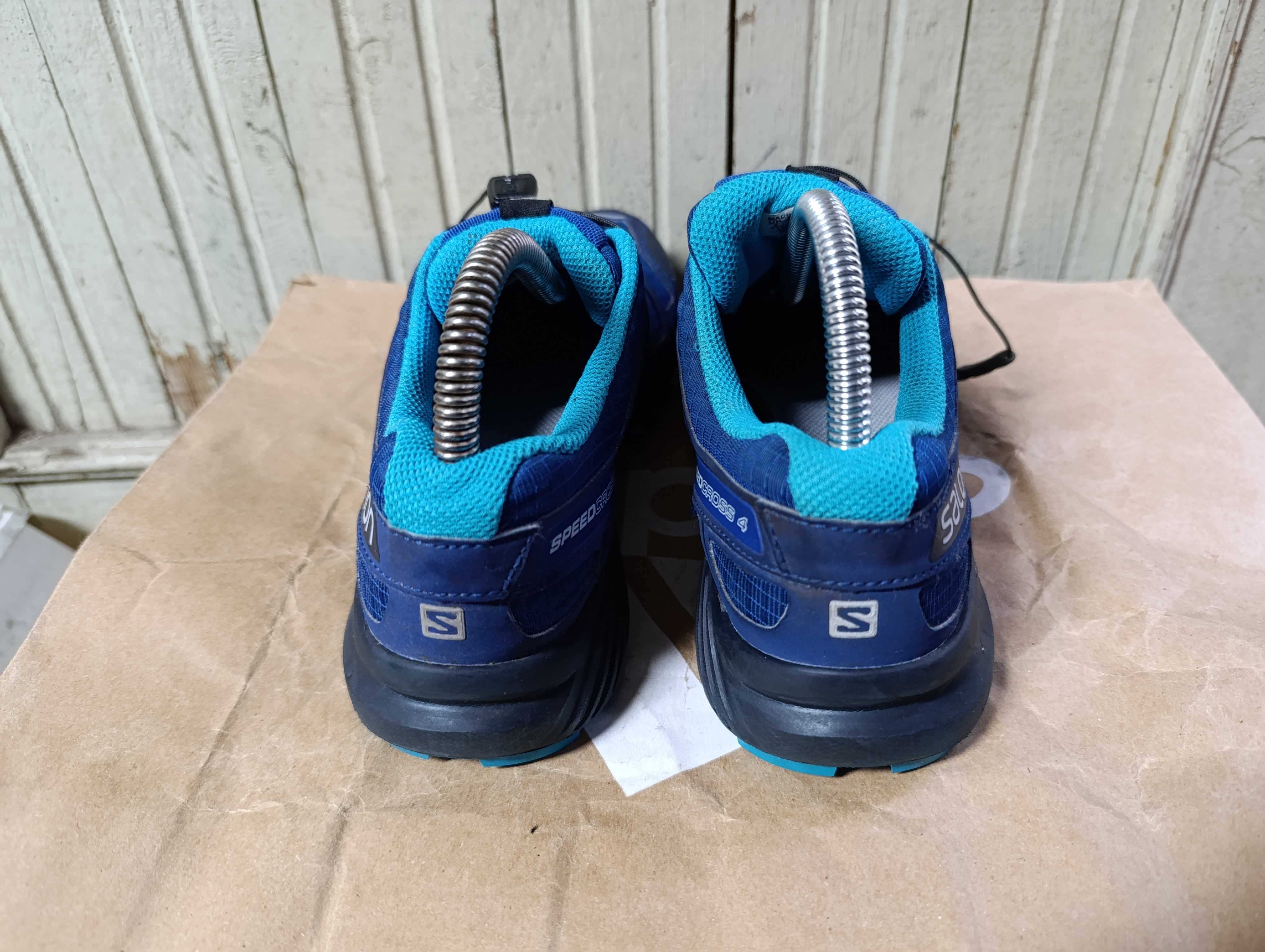 ''Salomon Speedcross 4''оригинални туристически обувки 38.5 номер