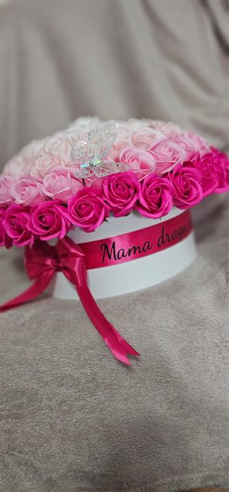 Buchete de trandafiri de sapun & aranjamente florare-realizate manual