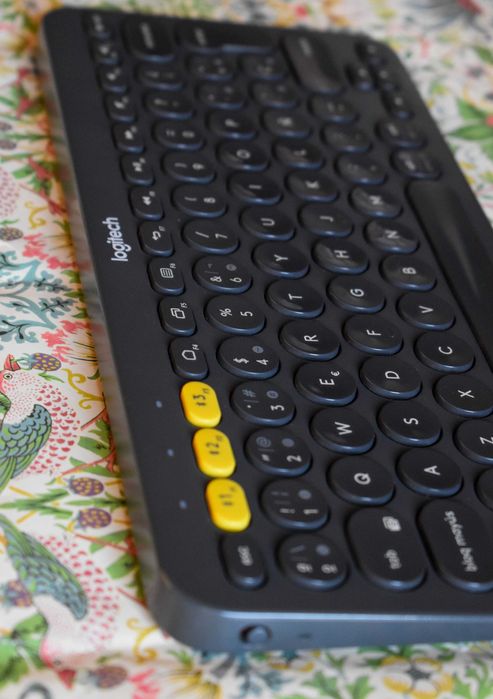 Tastatură wireless Logitech K380