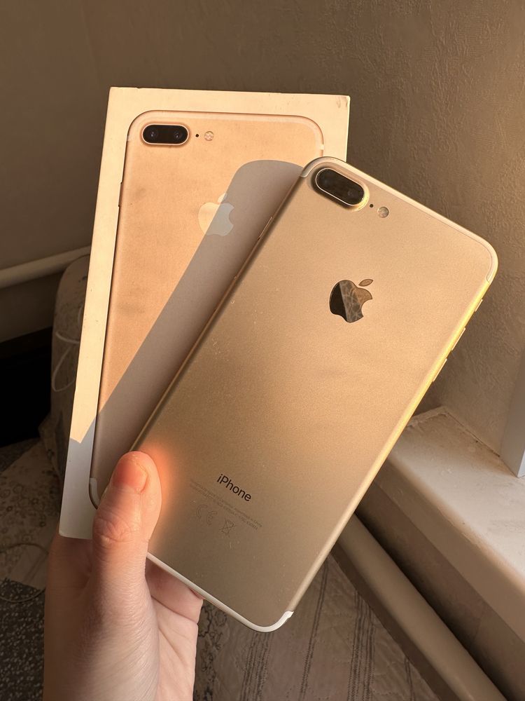 В идеальном состоянии IPhone 7 Plus, НЕДОРОГО