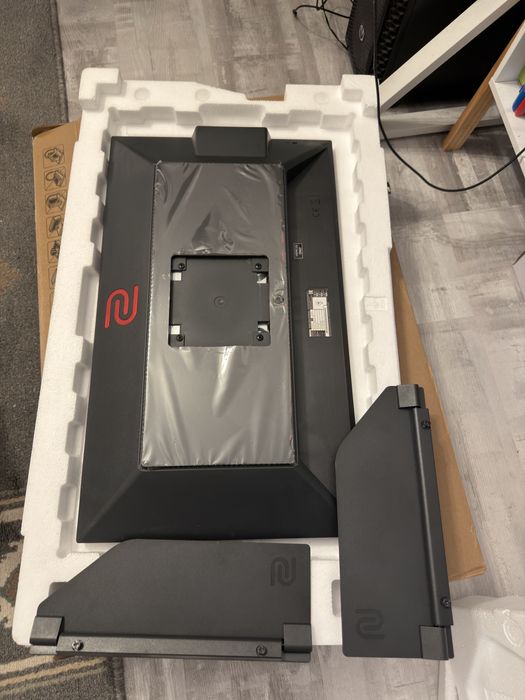 Monitor esports Zowie XL2546 240hz DyAc