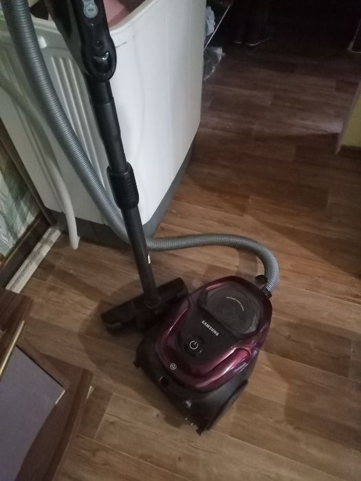 Продам пылесос Самсунг