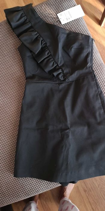 Рокля ZARA XS - нова
