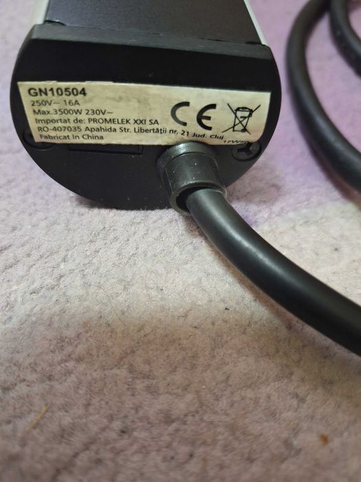 Stâlp aluminiu cu prize incastrat pentru blat 4xSchuko 230V 3500W