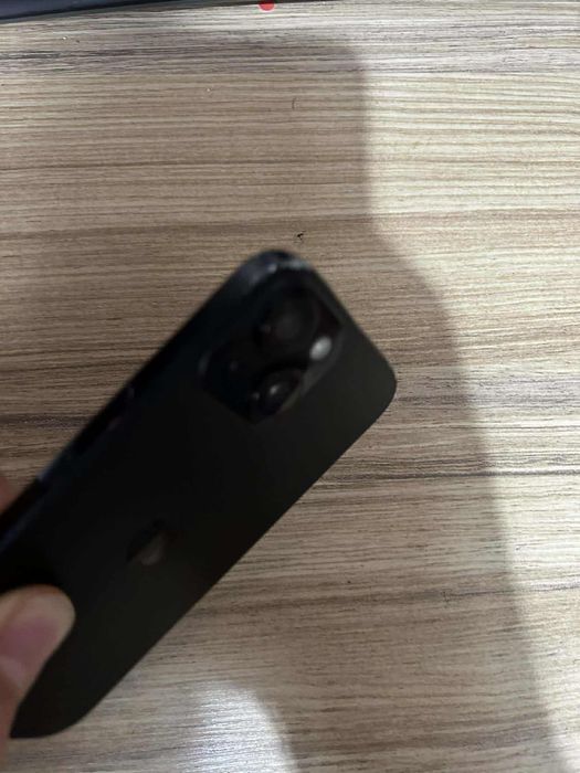 Телефон iphone 15 128gb